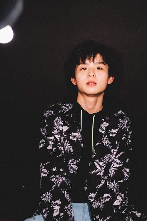 娱乐吃瓜歌曲有哪些,盘点那些让人捧腹大笑的娱乐歌曲